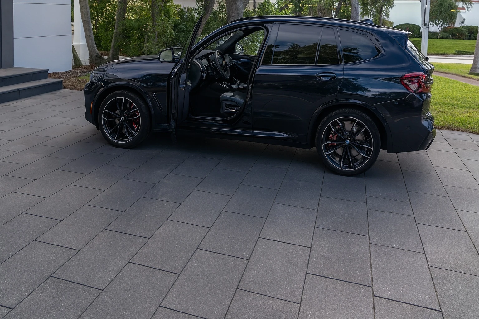 płyty wielkoformatowe na podjazd